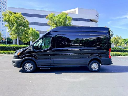 Used 2023 Ford Transit 250 148 High Roof AWD w/ Load Area Protection Package image 2