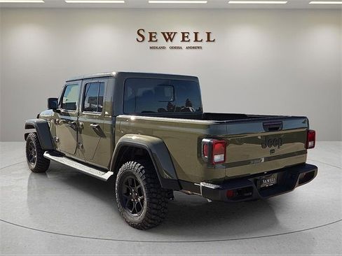 New 2026 Jeep Gladiator Sport image 3