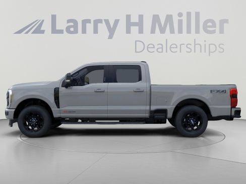 New 2026 Ford F350 Lariat w/ Black Appearance Package AWD/4WD image 3