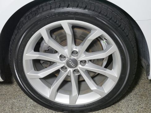 Used 2019 Audi A4 2.0T Premium Plus image 15