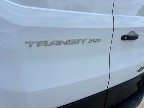 Used 2020 Ford Transit 250 Medium Roof w/ Load Area Protection Package RWD image 17