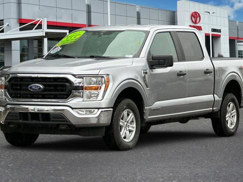 Used 2022 Ford F150 XLT image 8