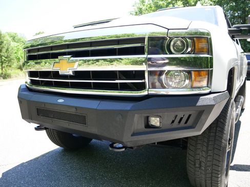 Used 2019 Chevrolet Silverado 3500 High Country w/ Duramax Plus Package AWD/4WD image 47