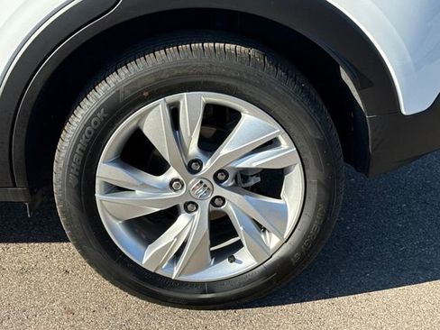 Certified 2024 Buick Encore GX Preferred image 5