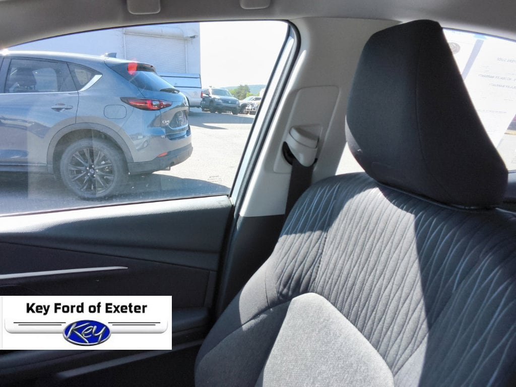 Used 2025 Toyota Camry LE FWD image 36