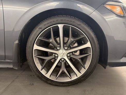 Certified 2023 Honda Civic Touring image 10