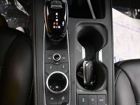 Used 2023 Cadillac XT4 Premium Luxury image 28