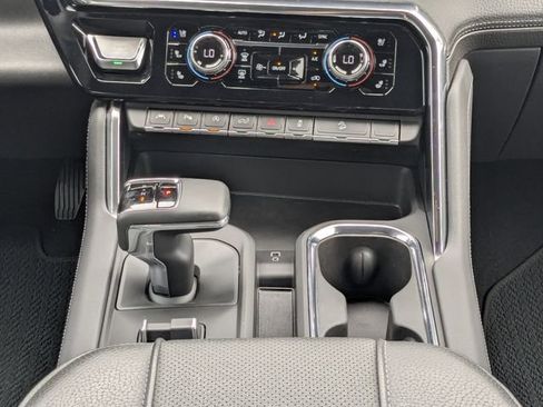 Used 2025 GMC Sierra 1500 Denali w/ Denali Reserve Package AWD/4WD image 26