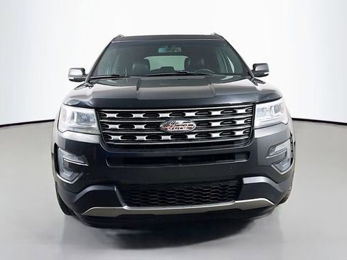 Used 2016 Ford Explorer Limited image 4