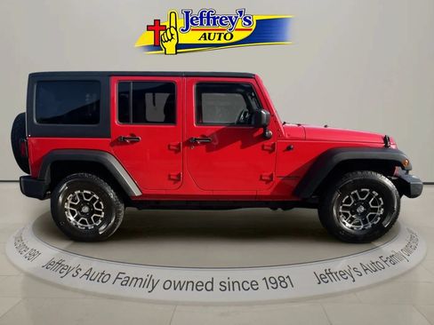 Used 2014 Jeep Wrangler Unlimited Sport w/ Quick Order Package 24S AWD/4WD image 8