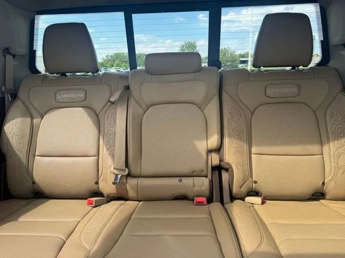 Used 2019 RAM 1500 Laramie Longhorn AWD/4WD image 19