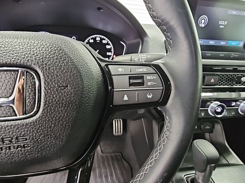 Used 2024 Honda Civic Sport image 25