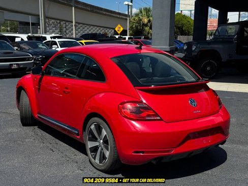 Used 2014 Volkswagen Beetle R-Line FWD image 4