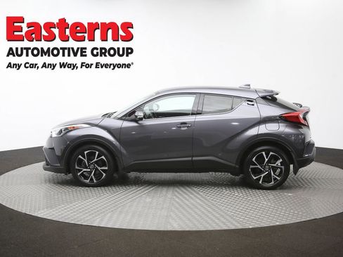 Used 2019 Toyota C-HR Limited FWD image 58