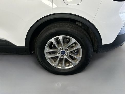 Used 2022 Ford Escape SE w/ Convenience Package FWD image 30