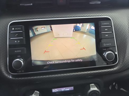 Used 2019 Nissan Kicks SV FWD image 33