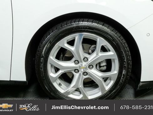 Used 2017 Chevrolet Volt Premier w/ Driver Confidence II Package image 38