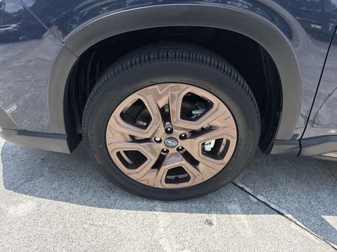 Certified 2025 Subaru Ascent Bronze Edition AWD/4WD image 10