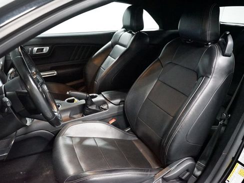 Used 2023 Ford Mustang Premium RWD image 6