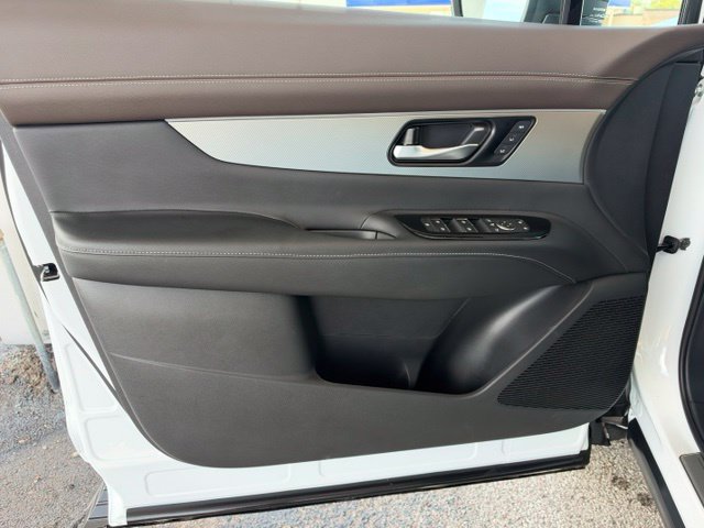 Used 2025 Nissan Murano Platinum w/ Cargo Package AWD/4WD image 20