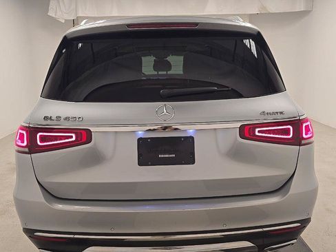 Used 2022 Mercedes-Benz GLS 450 4MATIC image 3