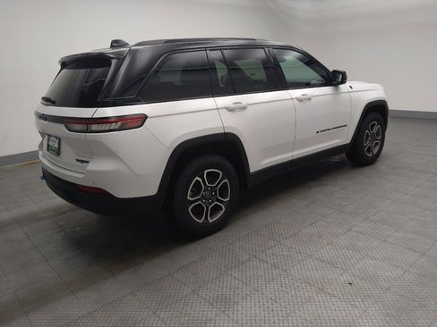 Used 2022 Jeep Grand Cherokee Trailhawk AWD/4WD image 10