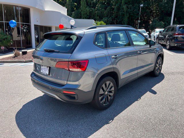 Used 2023 Volkswagen Taos S FWD image 3