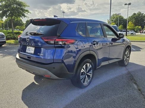Used 2023 Nissan Rogue SV AWD/4WD image 8