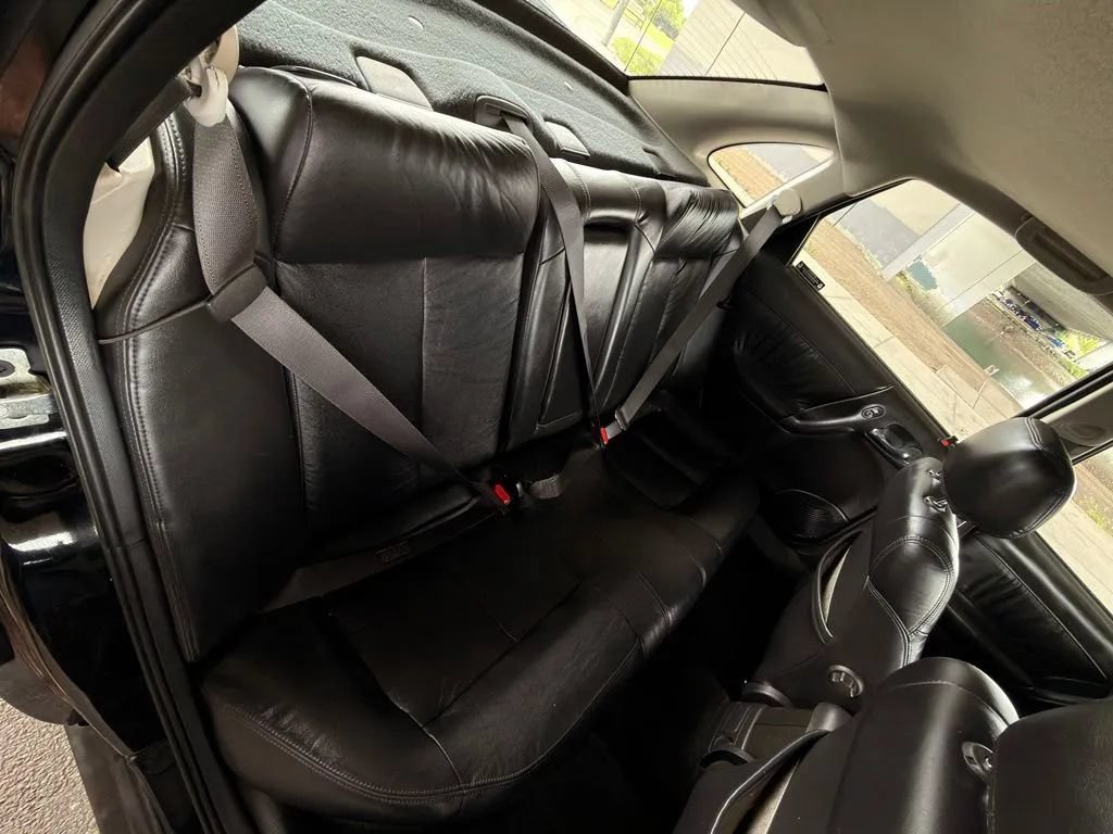 Used 2001 Saturn L-Series L200 FWD image 30