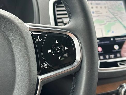 Certified 2025 Volvo XC90 B6 Plus w/ Protection Package AWD/4WD image 27