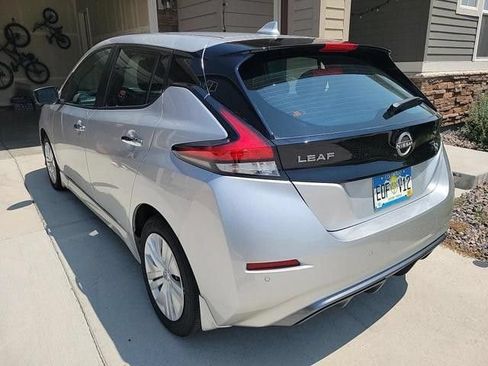 Used 2025 Nissan Leaf S FWD image 6