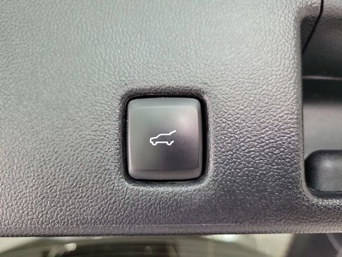 Certified 2023 Ford Escape ST-Line Elite AWD/4WD image 16