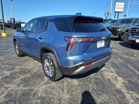 Used 2025 Chevrolet Equinox LT w/ Safety and Technology Package FWD image 6