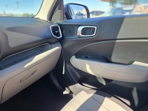 New 2026 Hyundai Venue SEL FWD image 25
