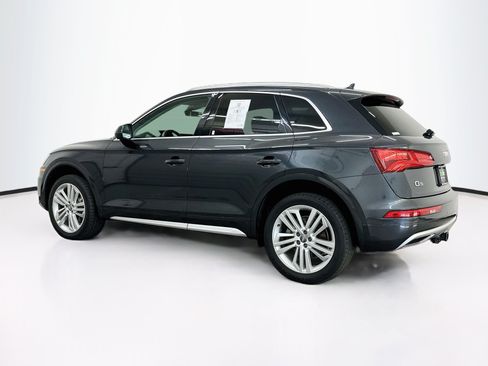 Used 2020 Audi Q5 2.0T Premium Plus w/ Premium Plus Package AWD/4WD image 5
