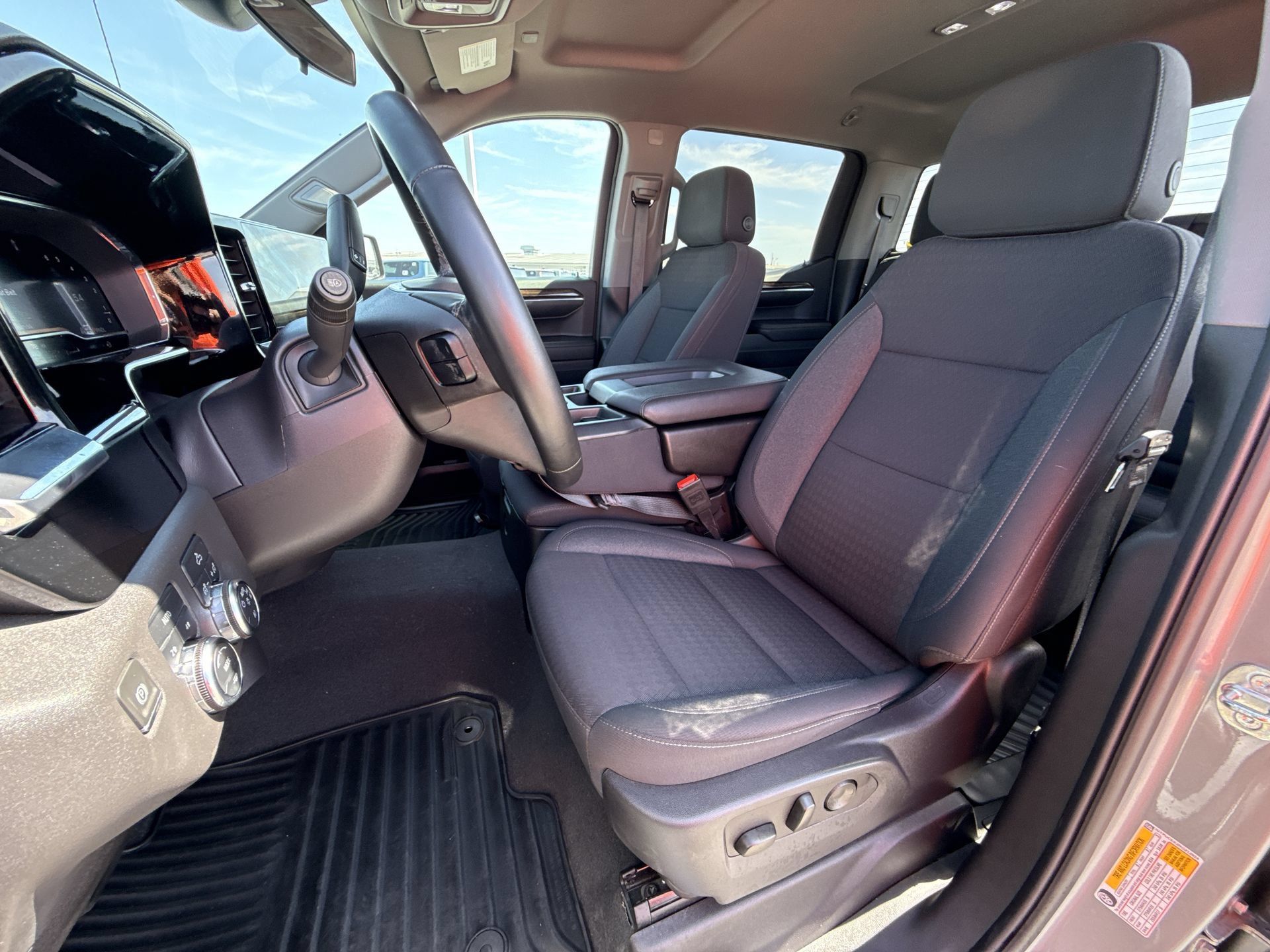 Used 2024 GMC Sierra 1500 Elevation AWD/4WD image 13