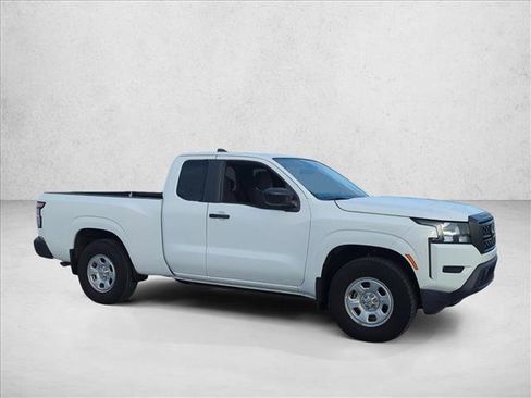 Used 2022 Nissan Frontier S w/ Technology Package image 4