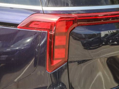 New 2026 Kia Carnival EX image 10