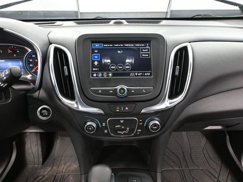 Used 2023 Chevrolet Equinox LT w/ LPO, Floor Liner Package FWD image 32