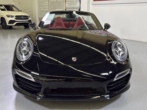 Used 2014 Porsche 911 Turbo S AWD/4WD image 9