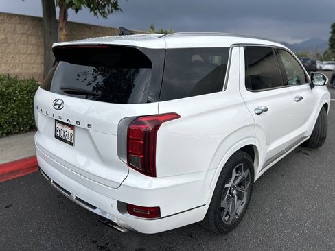 Used 2022 Hyundai Palisade Calligraphy w/ Cargo Package image 8
