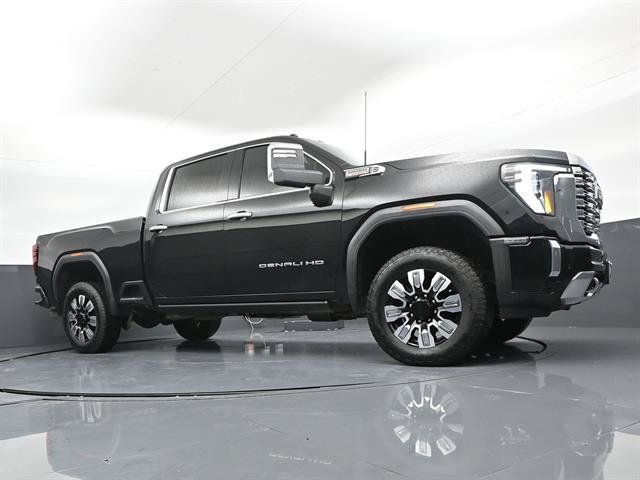 Used 2025 GMC Sierra 2500 Denali w/ Denali Reserve Package AWD/4WD image 27