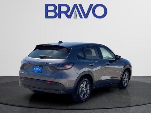 New 2026 Honda HR-V LX image 6
