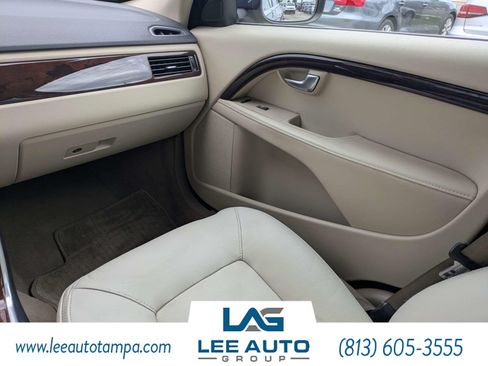 Used 2014 Volvo XC70 3.2 FWD image 16