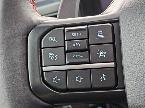 Used 2025 Ford F150 Raptor image 28