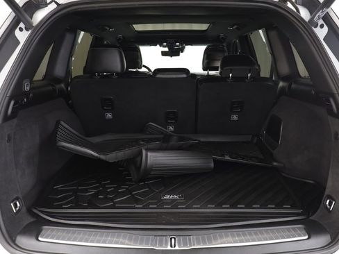 Used 2023 Jeep Grand Cherokee Overland w/ Advanced Protech Group III image 20