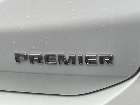 Certified 2024 Chevrolet Equinox Premier image 20