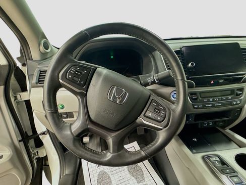 Used 2024 Honda Ridgeline RTL image 11