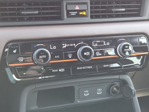 New 2026 Honda Pilot TrailSport image 32
