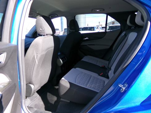 Used 2024 Chevrolet Equinox LT image 9